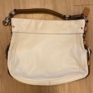 White leather Coach shoulder bag